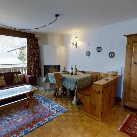 Sur Ovas 8 Apartment *