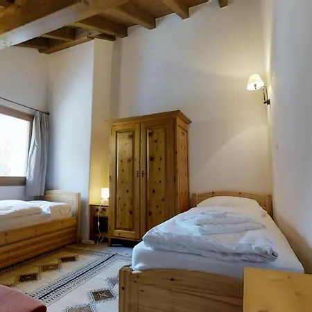 Sur Ovas 8 Apartman La Punt-Chamues-ch