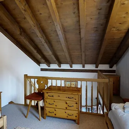 Sur Ovas 8 * La Punt-Chamues-ch